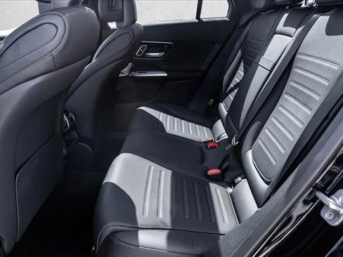 New 2026 Mercedes-Benz GLC 300 4MATIC image 21