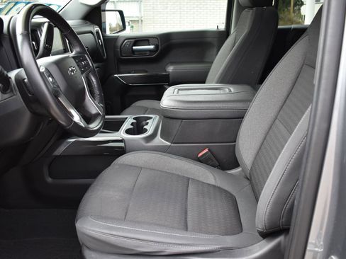 Used 2021 Chevrolet Silverado 1500 LT Trail Boss w/ Convenience Package II image 25