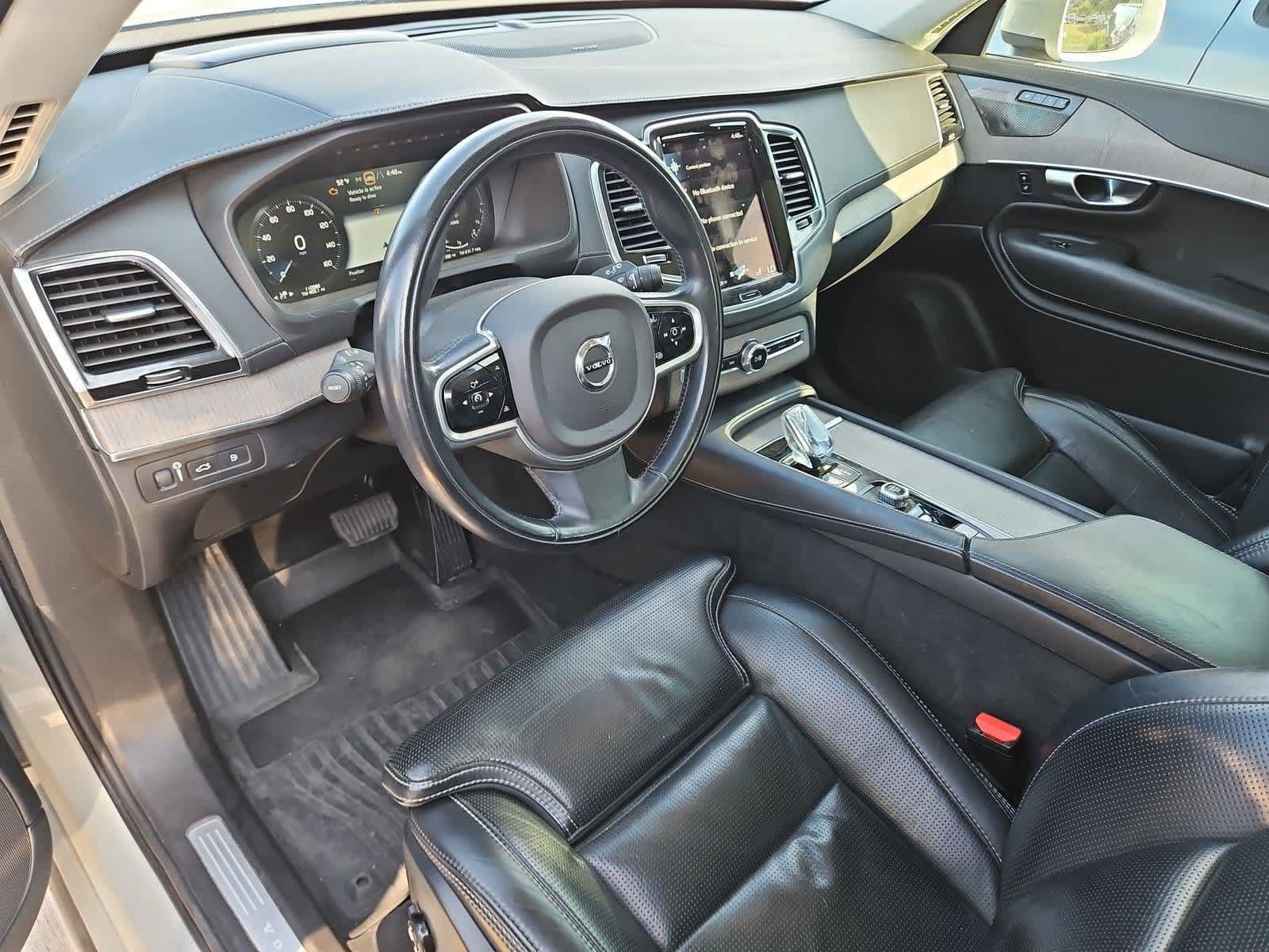 Used 2020 Volvo XC90 T8 Inscription w/ Protection Package Premier AWD/4WD image 2