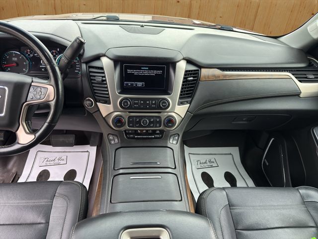 Used 2020 GMC Yukon XL Denali AWD/4WD image 15
