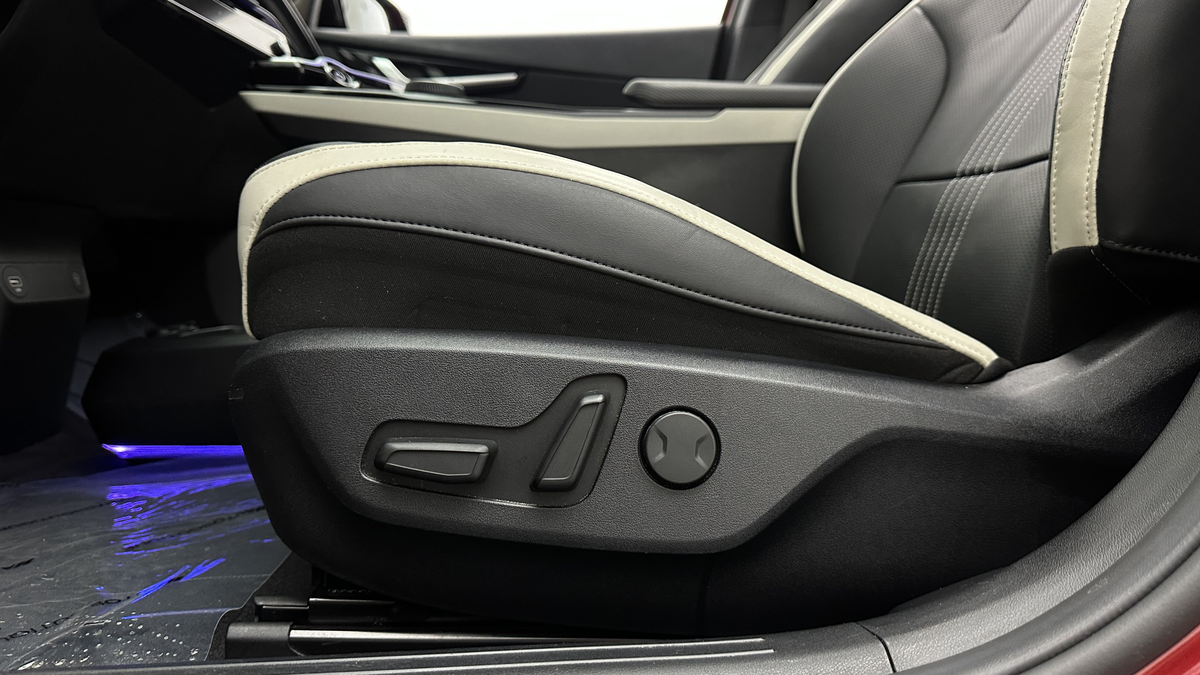 Used 2022 Kia EV6 GT-Line AWD/4WD image 17