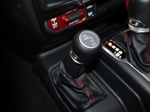 Used 2021 Jeep Wrangler Unlimited Rubicon image 50