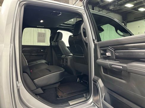 Used 2024 RAM 2500 Limited image 50