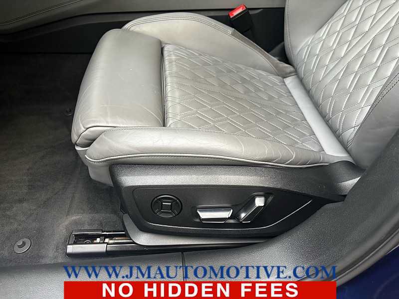 Used 2020 Audi S6 Premium Plus w/ S Sport Package AWD/4WD image 16