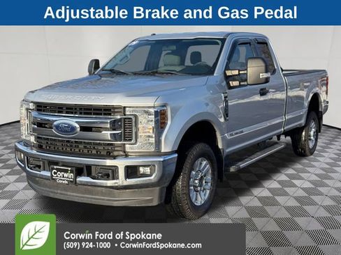 Used 2019 Ford F350 XLT w/ XLT Value Package image 5