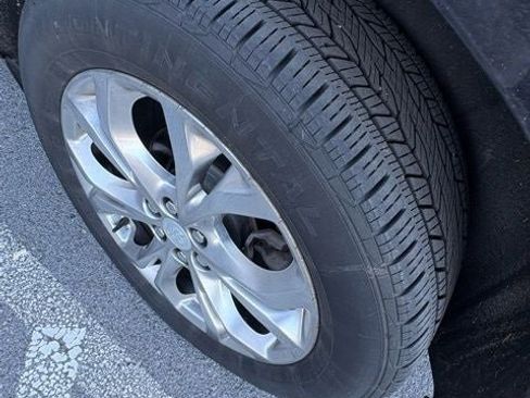 Used 2020 Buick Enclave Avenir w/ Avenir Technology Package image 17