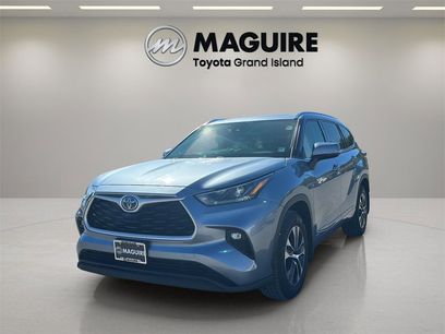 Used 2021 Toyota Highlander XLE