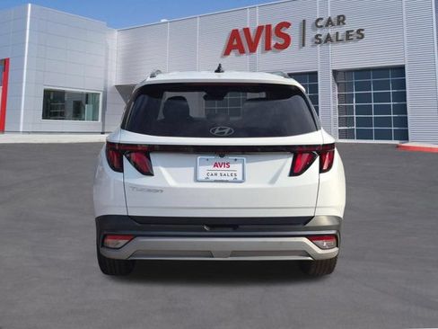 Used 2025 Hyundai Tucson SEL FWD image 7