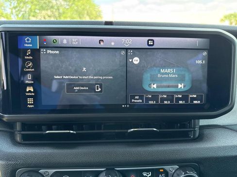 Used 2024 Jeep Wrangler Unlimited Sport AWD/4WD image 26