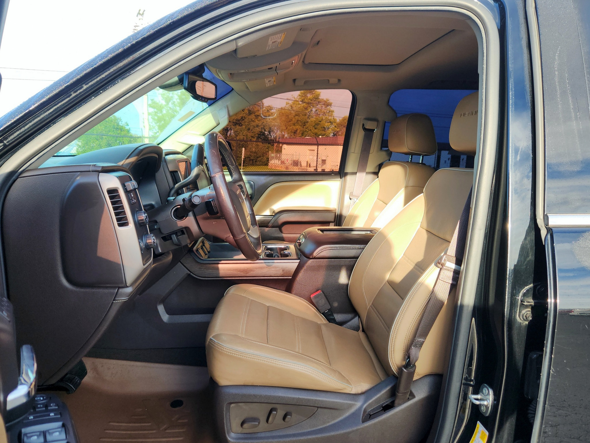 Used 2017 GMC Sierra 1500 Denali AWD/4WD image 20