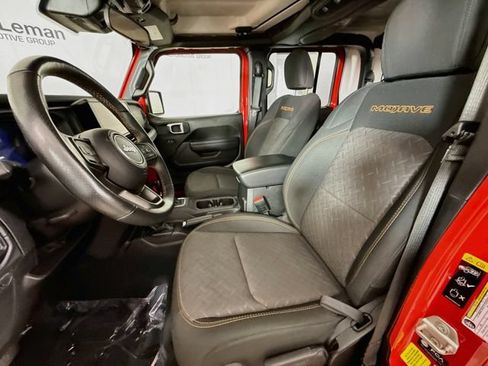 Used 2024 Jeep Gladiator Mojave w/ Convenience Group AWD/4WD image 20