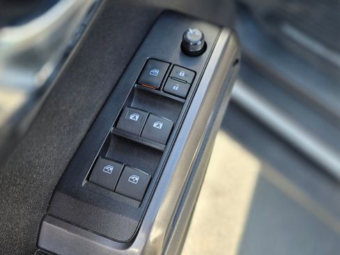 Used 2020 Toyota Tacoma TRD Sport w/ Technology Package AWD/4WD image 20