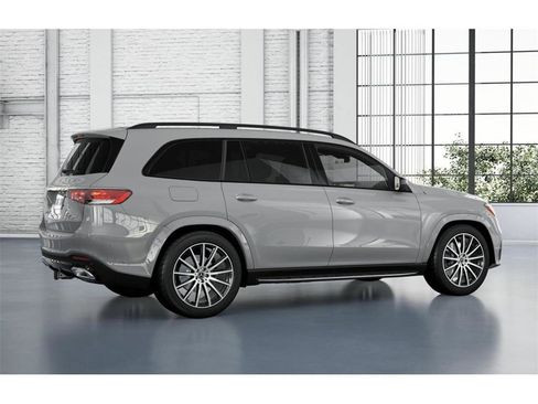 New 2026 Mercedes-Benz GLS 580 4MATIC image 19