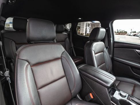 Used 2025 Chevrolet Blazer RS AWD/4WD image 31