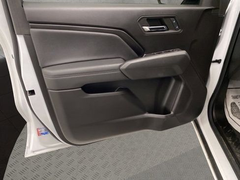 Used 2023 GMC Canyon Elevation image 24