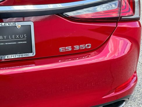 Certified 2022 Lexus ES 350 w/ Accessory Package 2 image 13