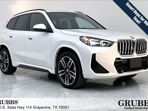 Used 2025 BMW X1 xDrive28i image 1
