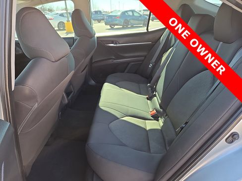 Used 2023 Toyota Camry LE image 10