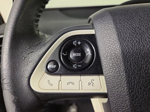 Used 2017 Toyota Prius Prime Premium w/ Carpet Mat Package FWD image 22