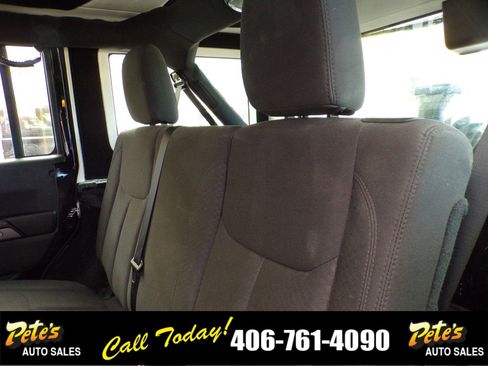 Used 2017 Jeep Wrangler Unlimited Sport w/ Dual Top Group image 13