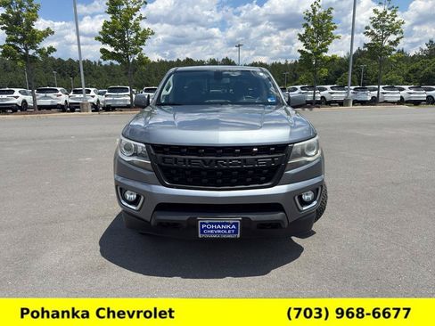 Used 2019 Chevrolet Colorado Z71 AWD/4WD image 2