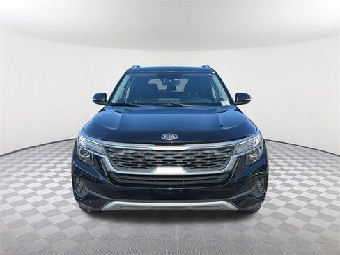 Used 2021 Kia Seltos S image 2