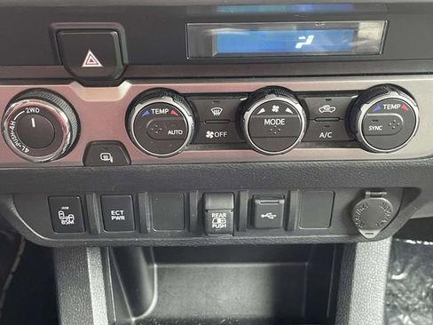 Used 2023 Toyota Tacoma SR5 w/ Technology Package AWD/4WD image 27