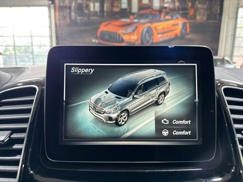 Used 2017 Mercedes-Benz GLS 450 4MATIC w/ Premium Package image 88