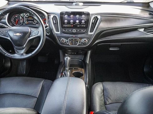 Used 2020 Chevrolet Malibu Premier FWD image 15