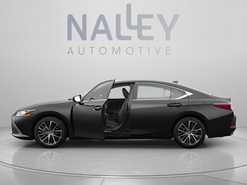 Used 2025 Lexus ES 350 w/ Premium Package FWD image 2