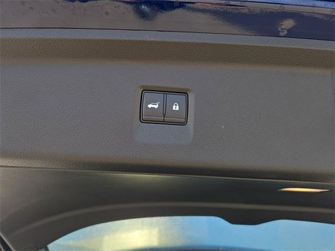 New 2026 INFINITI QX60 Sport image 35