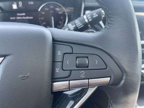 Certified 2025 Cadillac XT6 Premium Luxury image 21