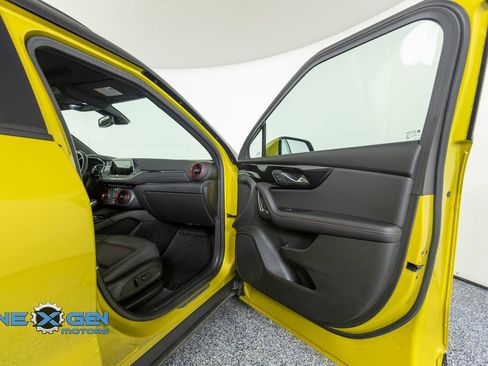 Used 2022 Chevrolet Blazer RS AWD/4WD image 40