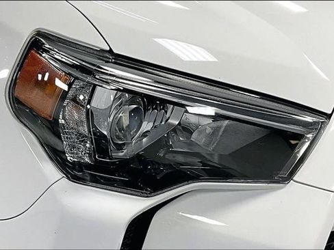 Used 2020 Toyota 4Runner TRD Off-Road Premium w/ Moonroof Package image 29