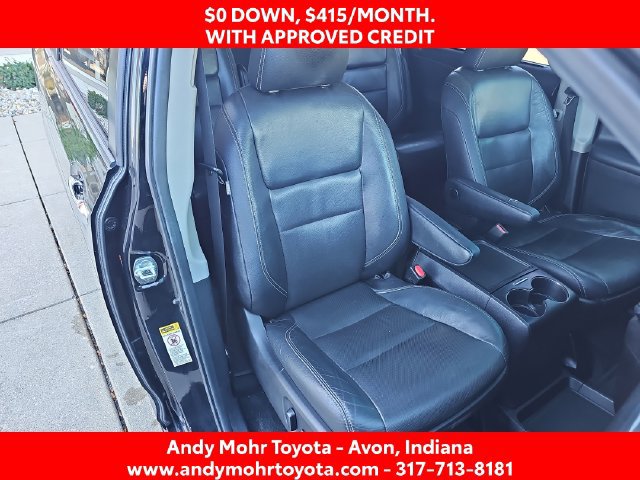 Used 2017 Toyota Sienna SE FWD image 33