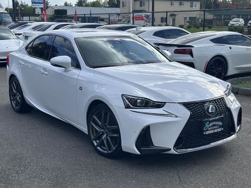 Used 2019 Lexus IS 350 F Sport RWD image 11