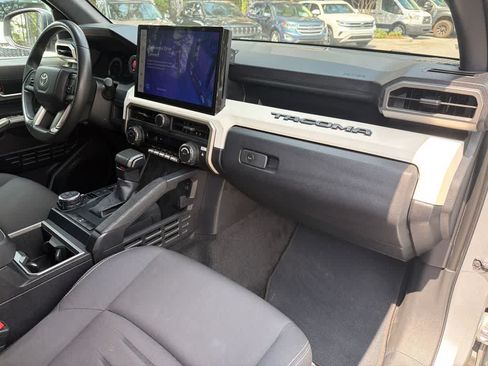 Used 2024 Toyota Tacoma TRD Off-Road AWD/4WD image 14