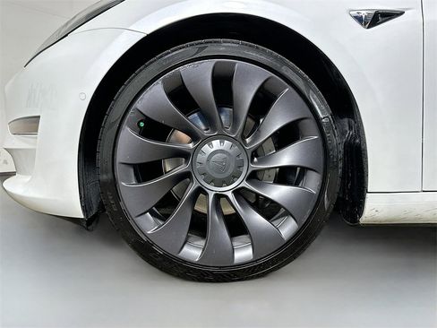 Used 2020 Tesla Model 3 Standard Range image 35