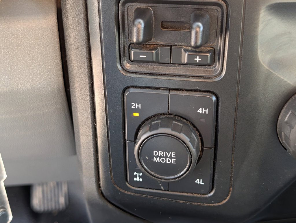 Used 2023 Ford F250 XL w/ 360-Degree Camera Package AWD/4WD image 21