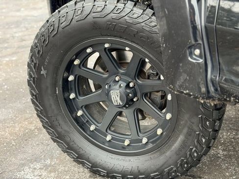 Used 2015 Ford F150 Platinum w/ Equipment Group 701A Luxury image 27