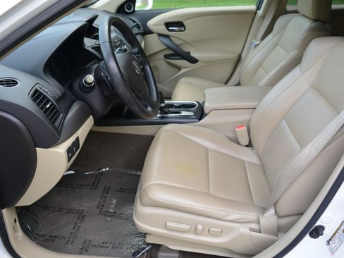 Used 2017 Acura RDX AWD image 11