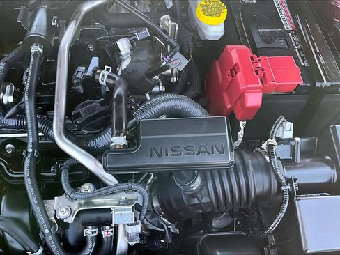 Used 2025 Nissan Sentra SV FWD image 30