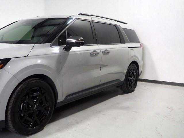 Used 2025 Kia Carnival SX Prestige FWD image 62