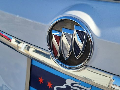 Used 2022 Buick Encore Preferred w/ Safety Package image 6