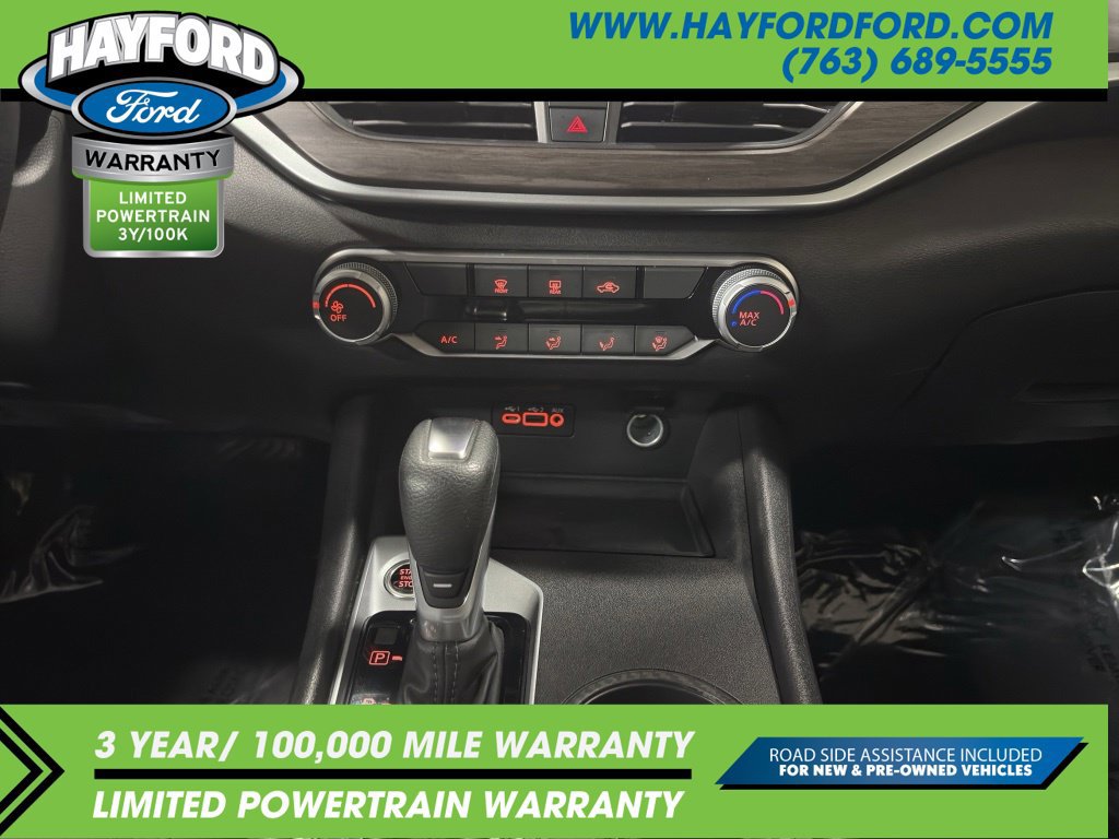 Used 2025 Nissan Altima 2.5 SV FWD image 19