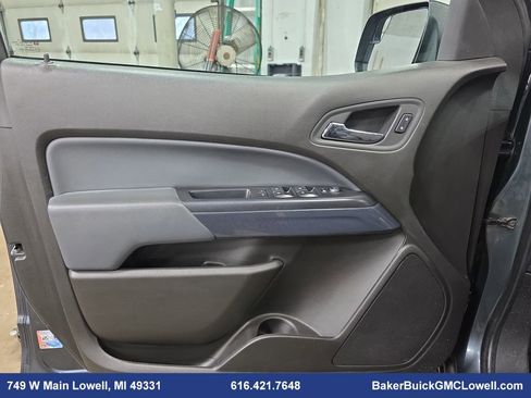 Used 2015 Chevrolet Colorado Z71 image 24