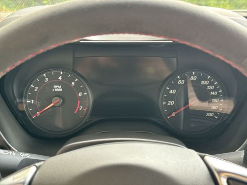 Used 2022 Chevrolet Camaro ZL1 RWD image 40