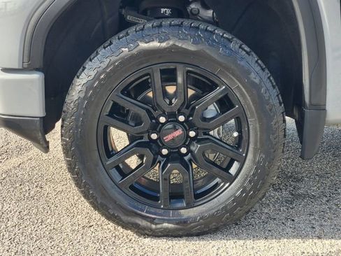 Used 2024 GMC Sierra 1500 Elevation w/ Preferred Package image 10