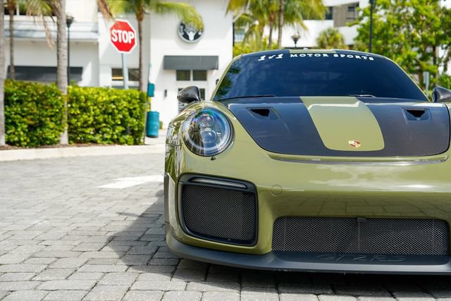 Used 2018 Porsche 911 GT2 RS RWD image 6