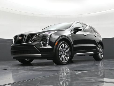 Certified 2023 Cadillac XT4 Premium Luxury w/ Driver Assist Package FWD image 21